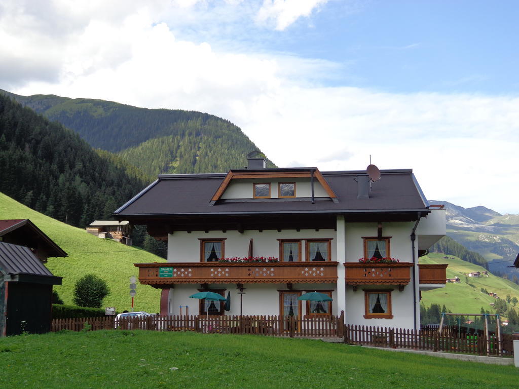 Haus Edring Apartment Tux Luaran gambar